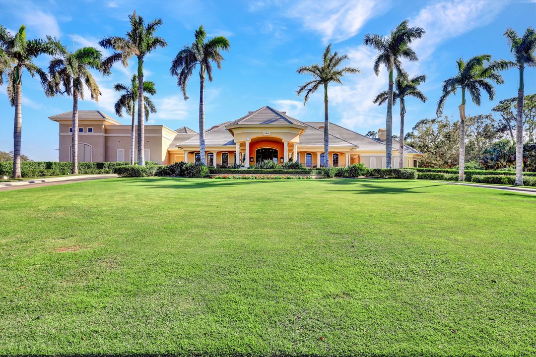 1753 Winding Oaks Way, Naples, FL 34109