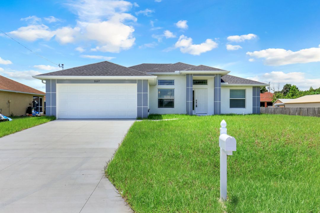 3107 35th St SW, Lehigh Acres, FL 33976