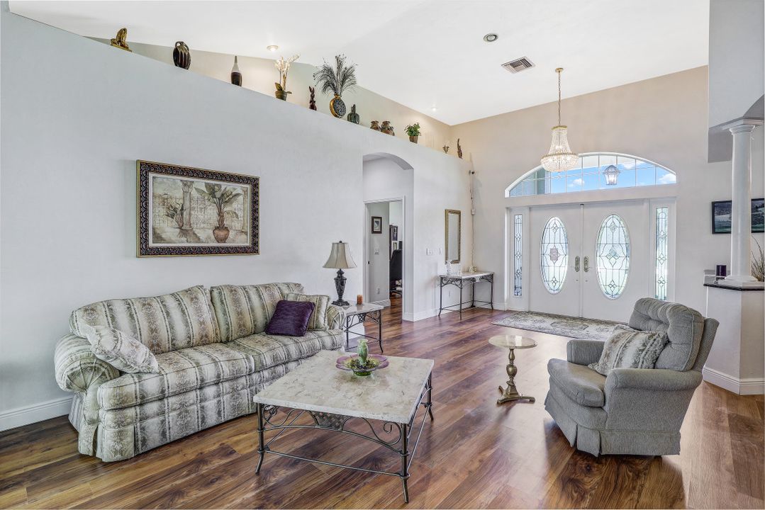 6705 Overlook Dr, Fort Myers, FL 33919