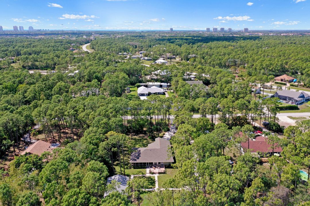 25063 Luci Dr, Bonita Springs, FL 34135