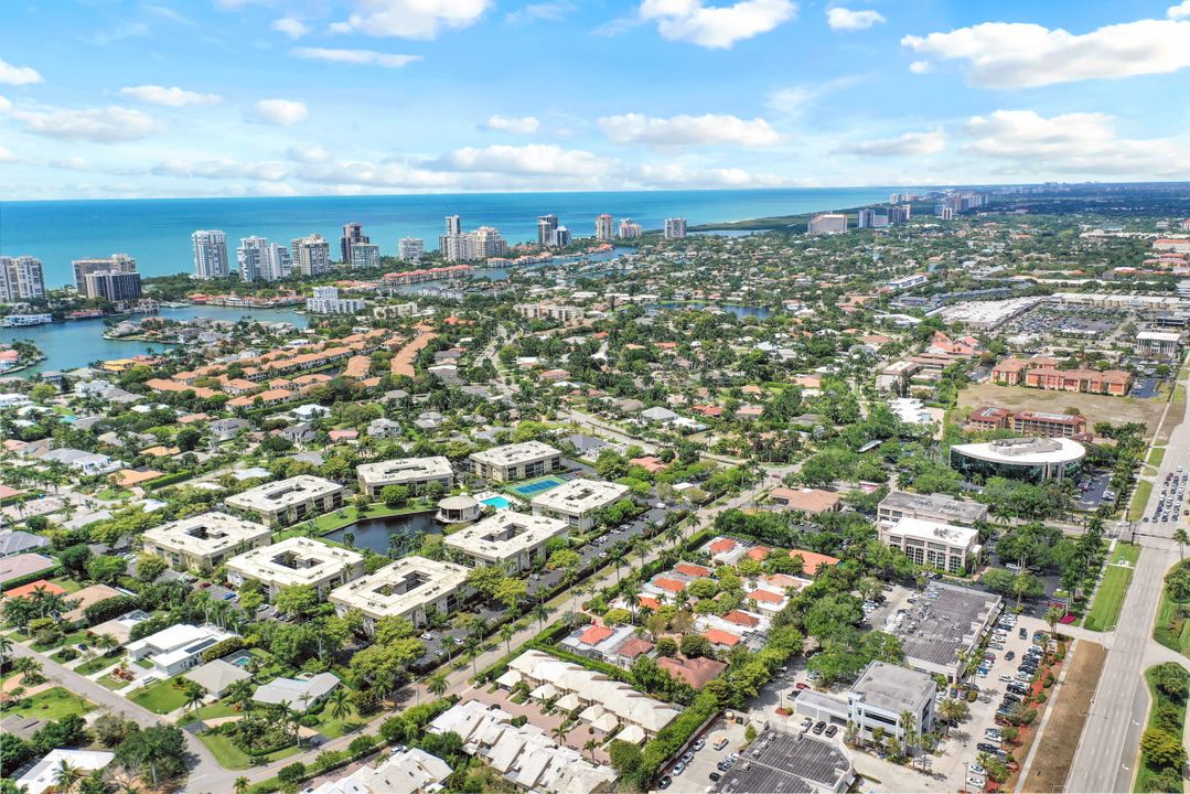 3726 Rachel Ln, Naples, FL 34103