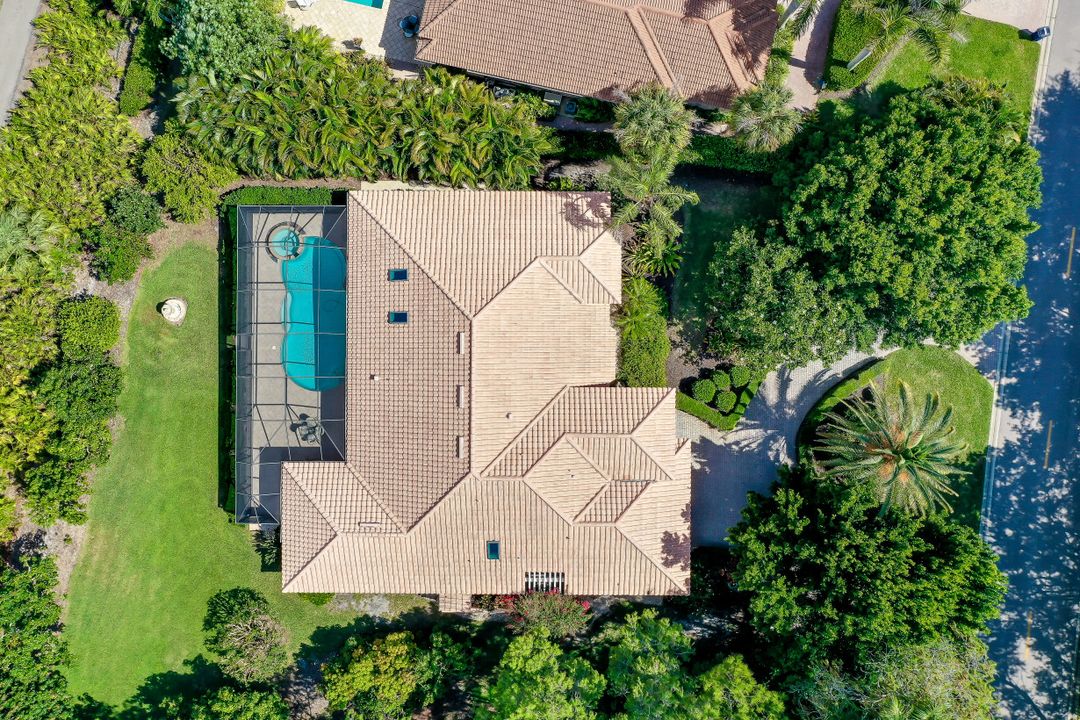 25071 Pennyroyal Dr, Bonita Springs, FL 34134