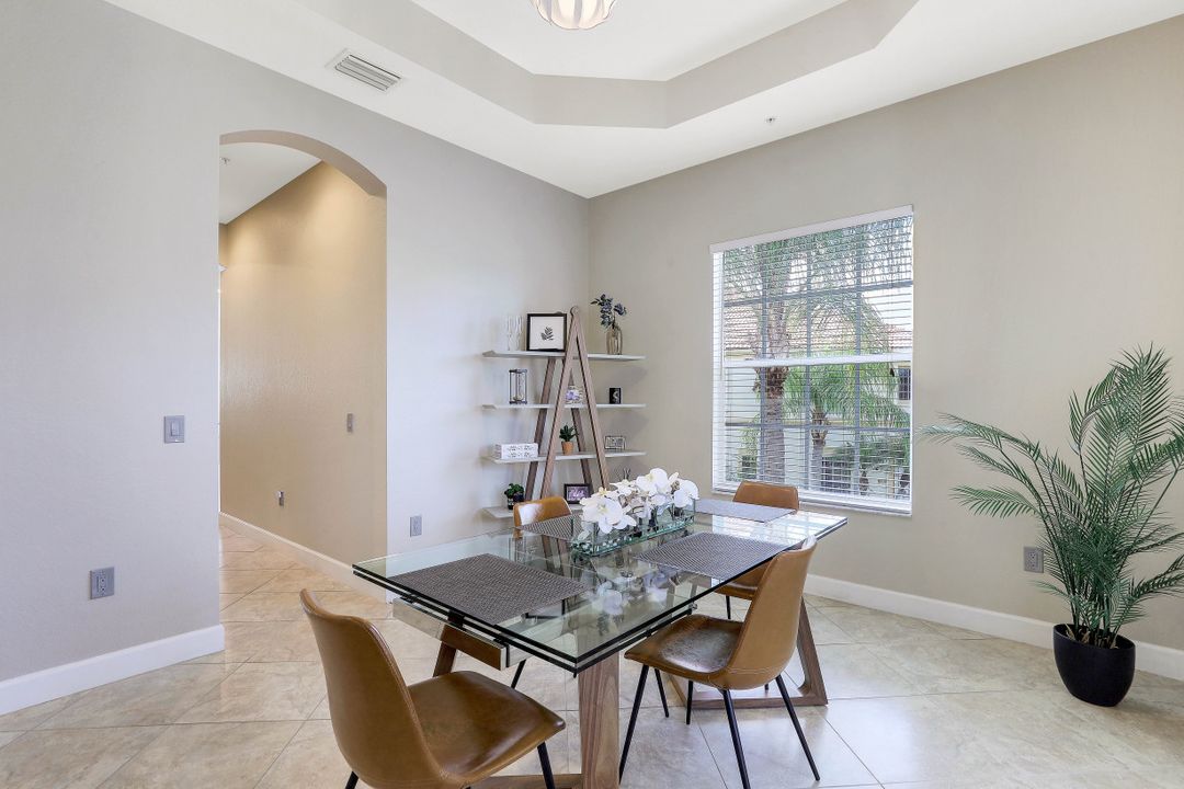 7874 Clemson St #202, Naples, FL 34104