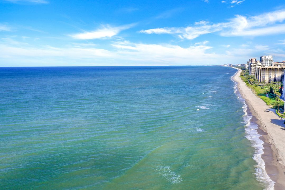 3400 Gulf Shore Blvd N #J-1, Naples, FL 34103