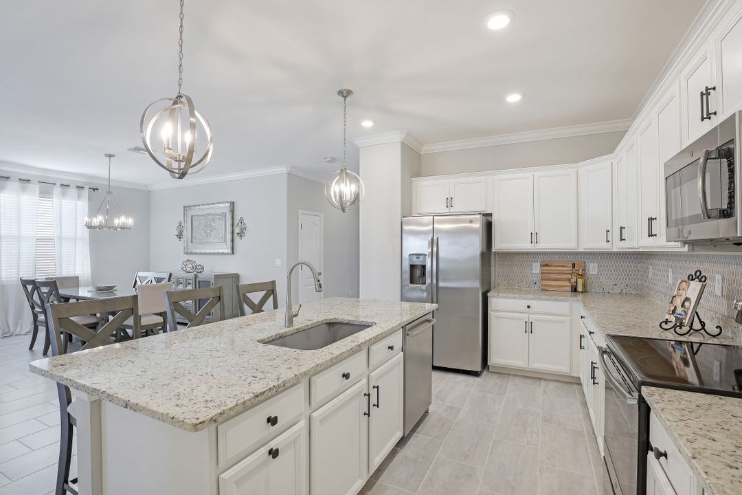 19859 Beverly Park Rd, Estero, FL 33928