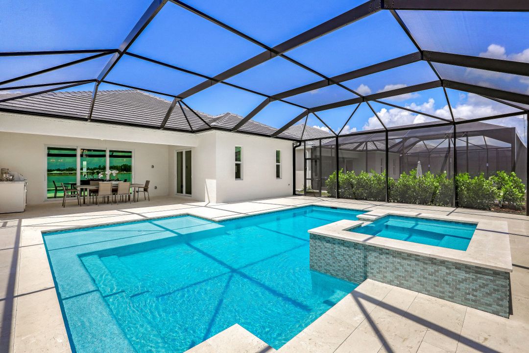 14516 Blue Bay Cir, Fort Myers, FL 33913