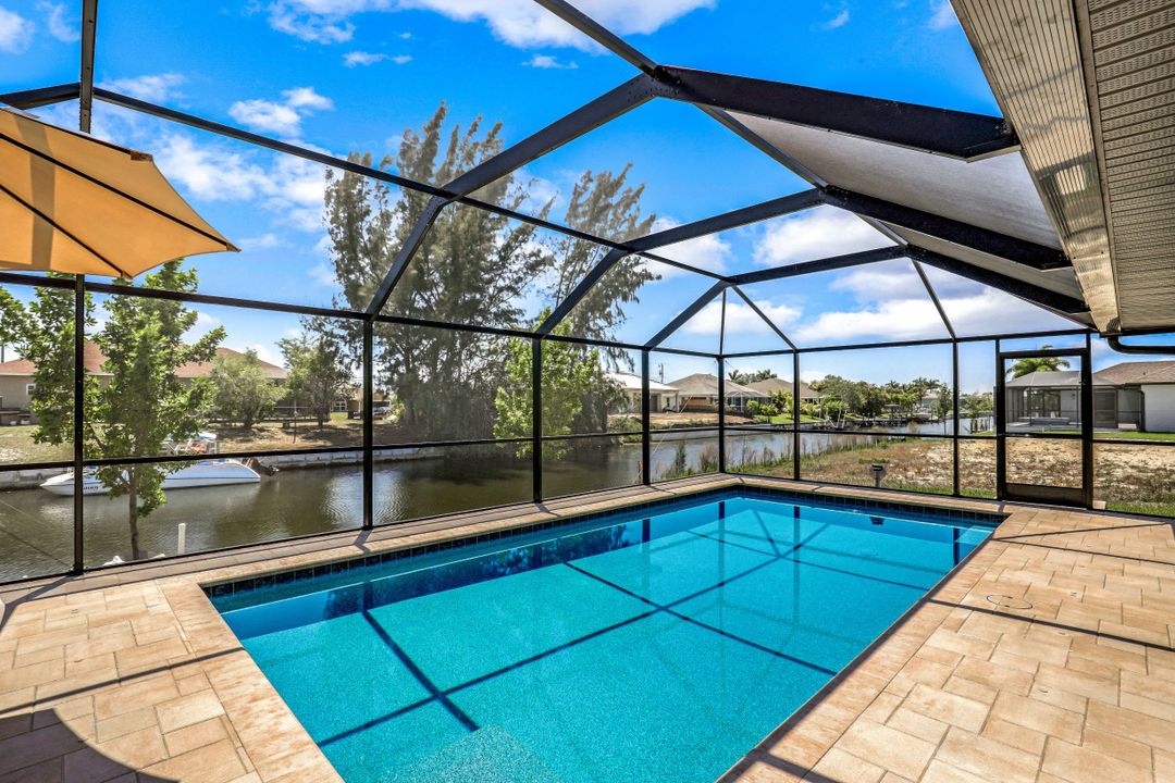 2016 SW 28th Ln, Cape Coral, FL 33914