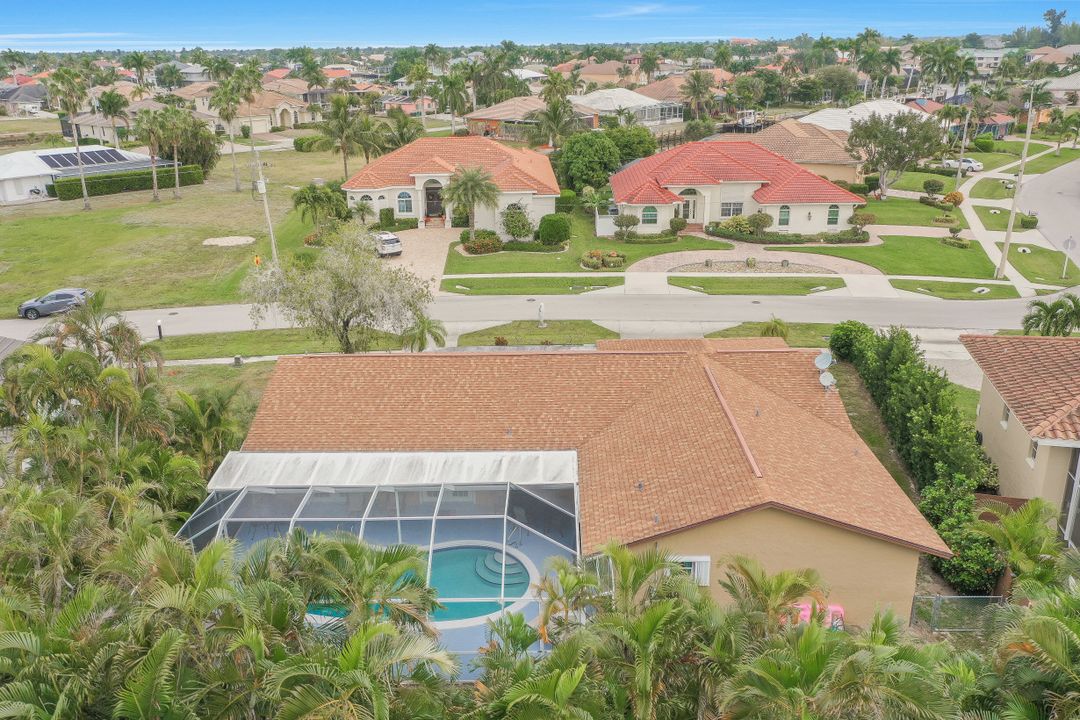 318 Sand Hill St, Marco Island, FL 34145