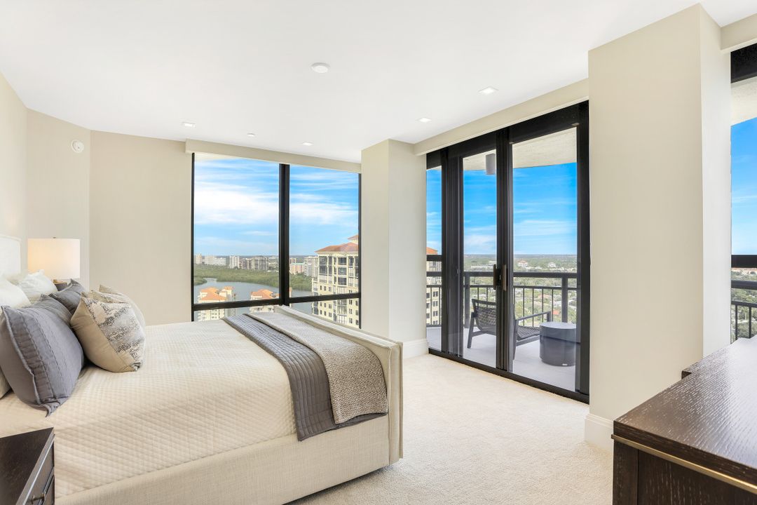 4951 Gulf Shore Blvd N #PH-402, Naples, FL 34103