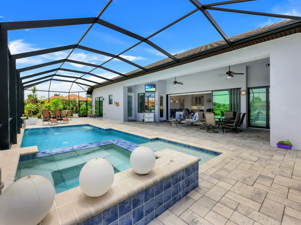 2103 SW 52nd St, Cape Coral, FL 33914