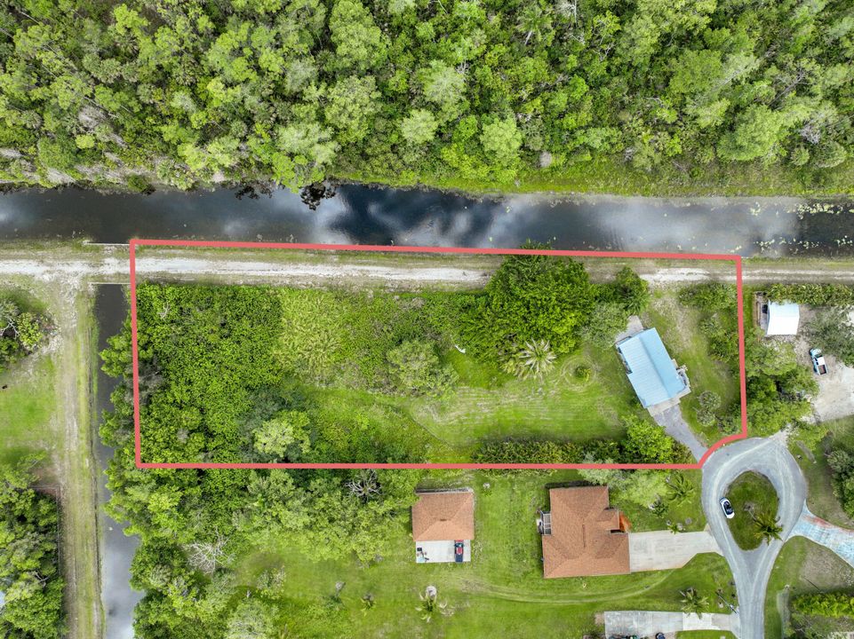 5202 Cypress Ln, Naples, FL 34113