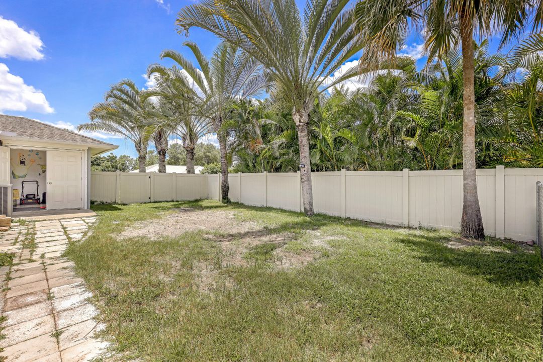 27329 Rue De Paix, Bonita Springs, FL 34135