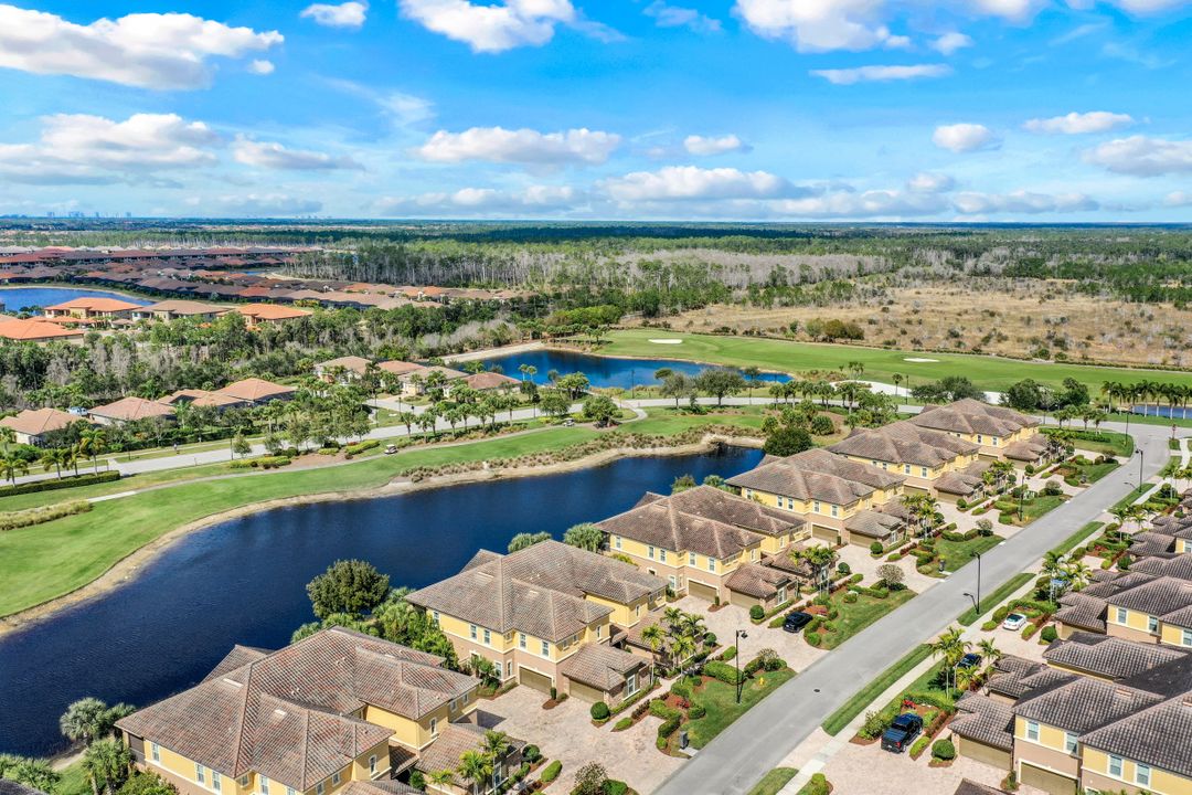 9521 Ironstone Terrace #101, Naples, FL 34120