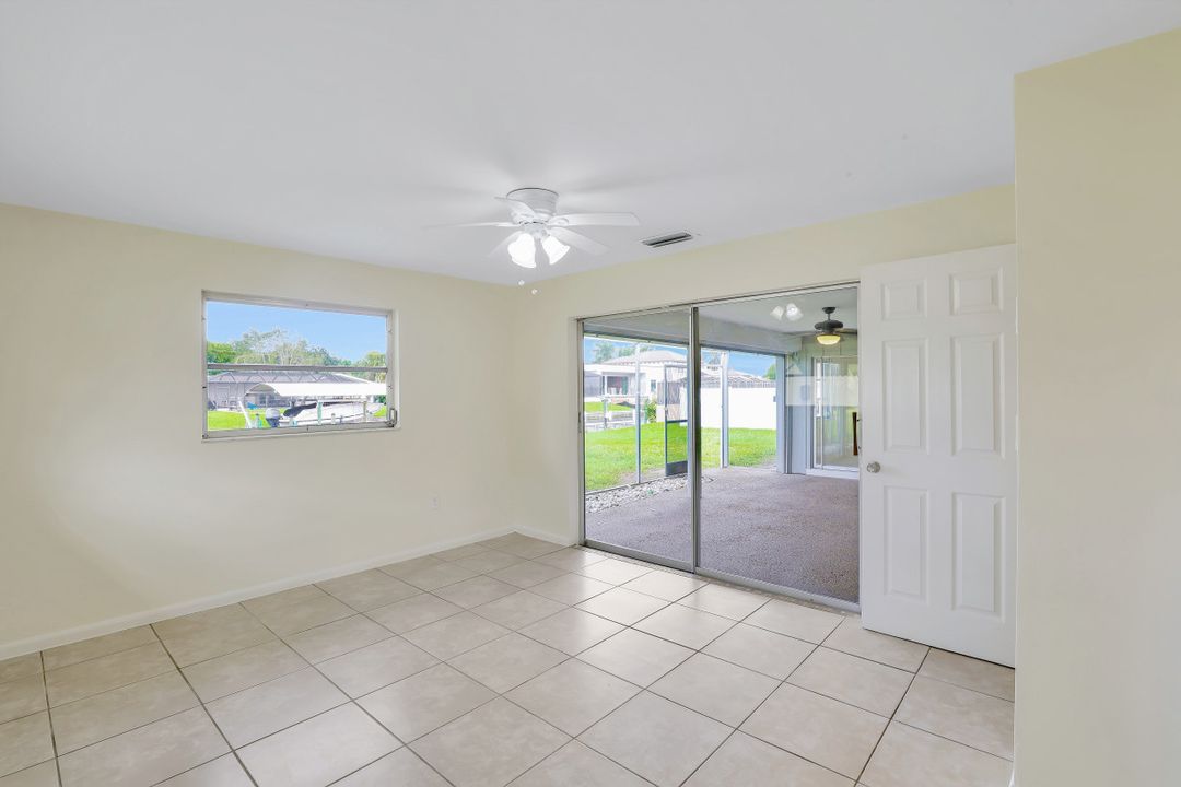 825 Lucerne Pkwy, Cape Coral, FL 33904