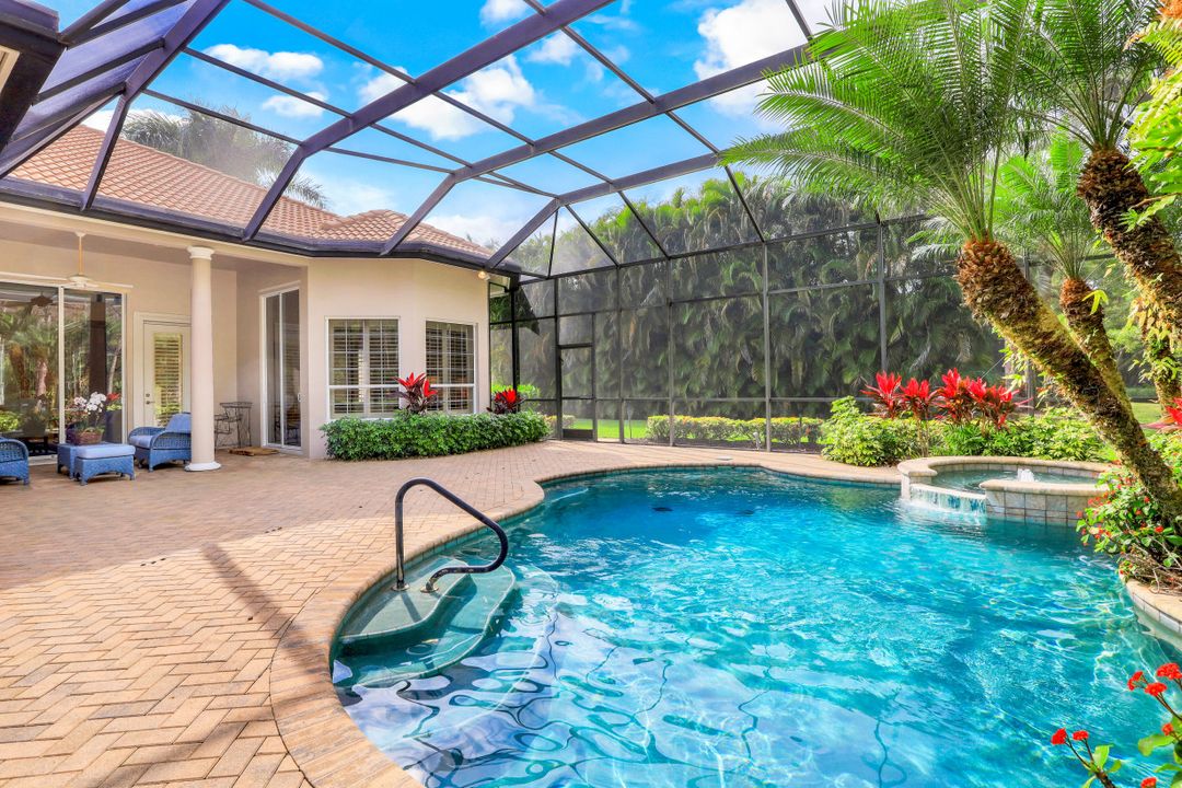 9321 Lakebend Preserve Ct, Bonita Springs, FL 34135