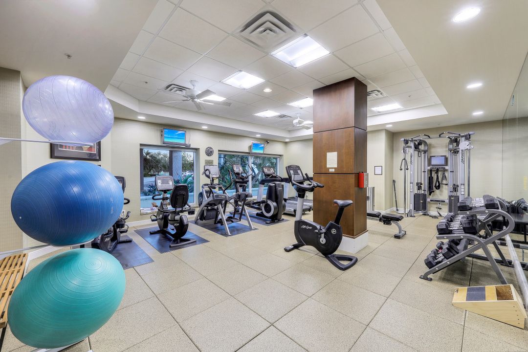 275 Indies Way #601, Naples, FL 34110