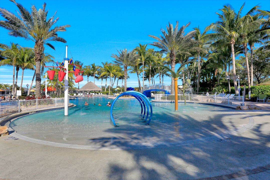 2668 Bellingham Ct, Cape Coral, FL 33991