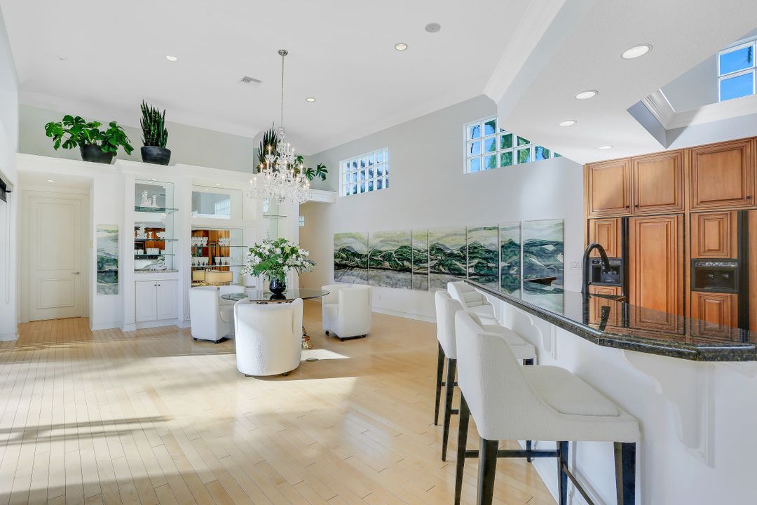 1108 Grand Isle Dr, Naples, FL 34108