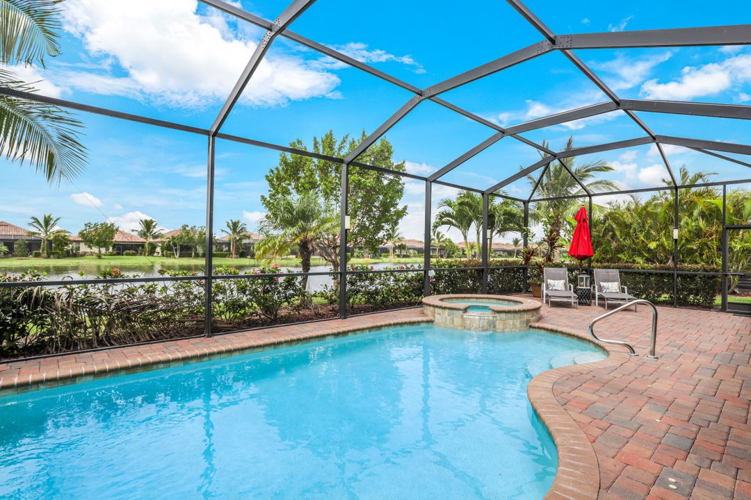 28082 Kerry Ct, Bonita Springs, FL 34135