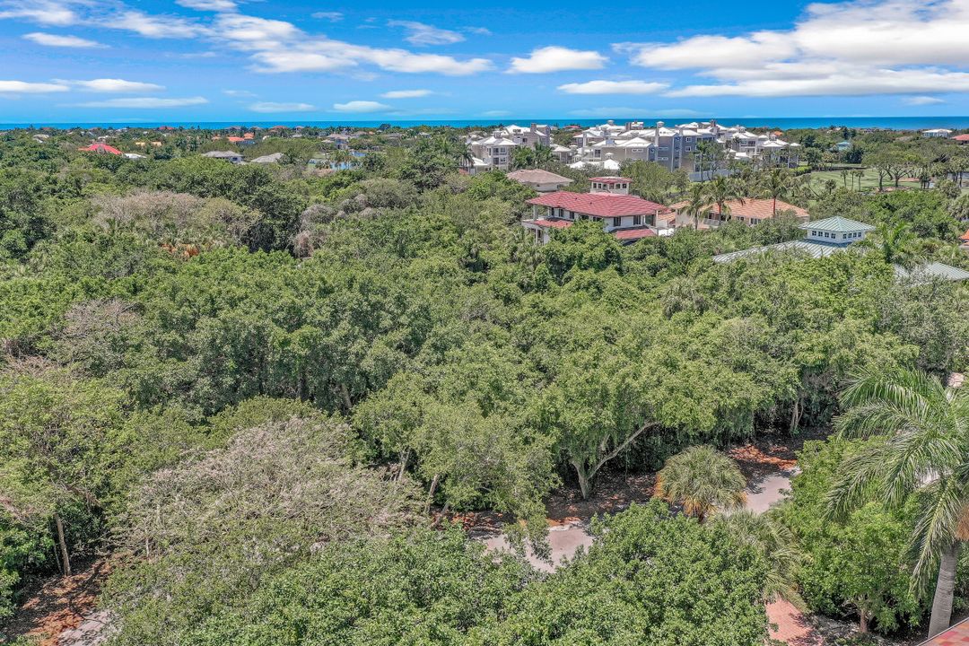 381 Gumbo Limbo Ln, Marco Island, FL 34145