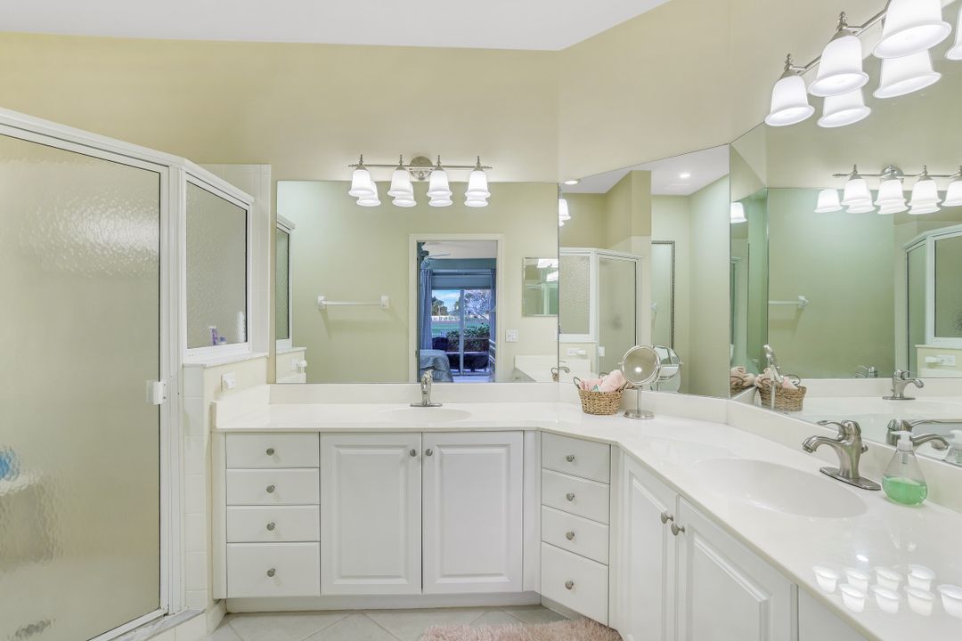 5926 3 Iron Dr #3001, Naples, FL 34110