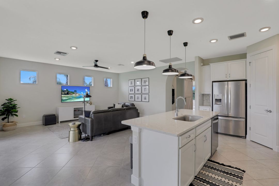 17005 Ashcomb Way, Estero, FL 33928