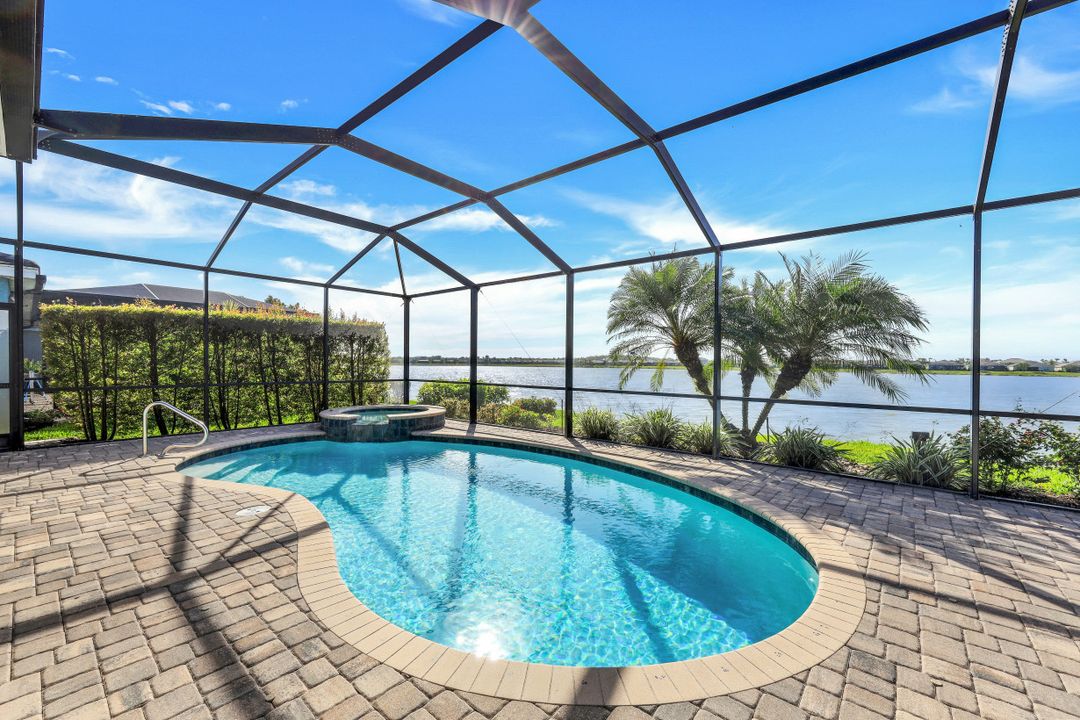 16555 Bonita Landing Cir, Bonita Springs, FL 34135