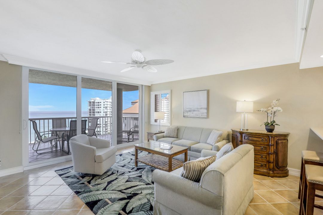 40 Seagate Dr #1203, Naples, FL 34103