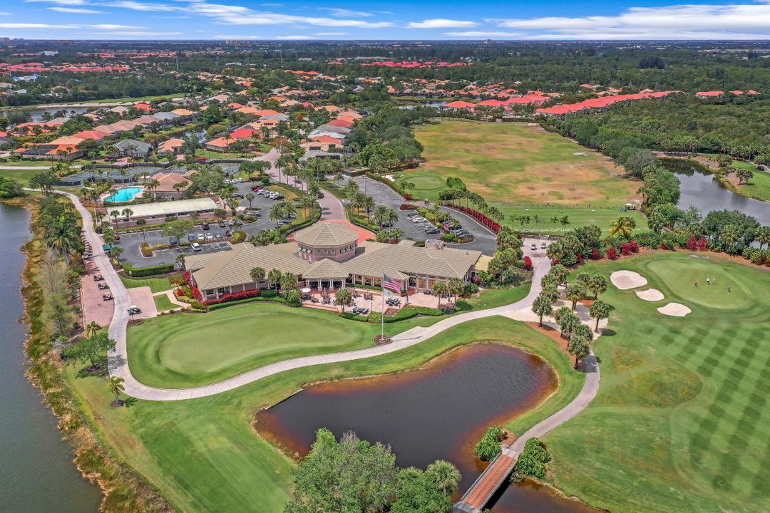 8902 Dartmoor Way, Fort Myers, FL 33908