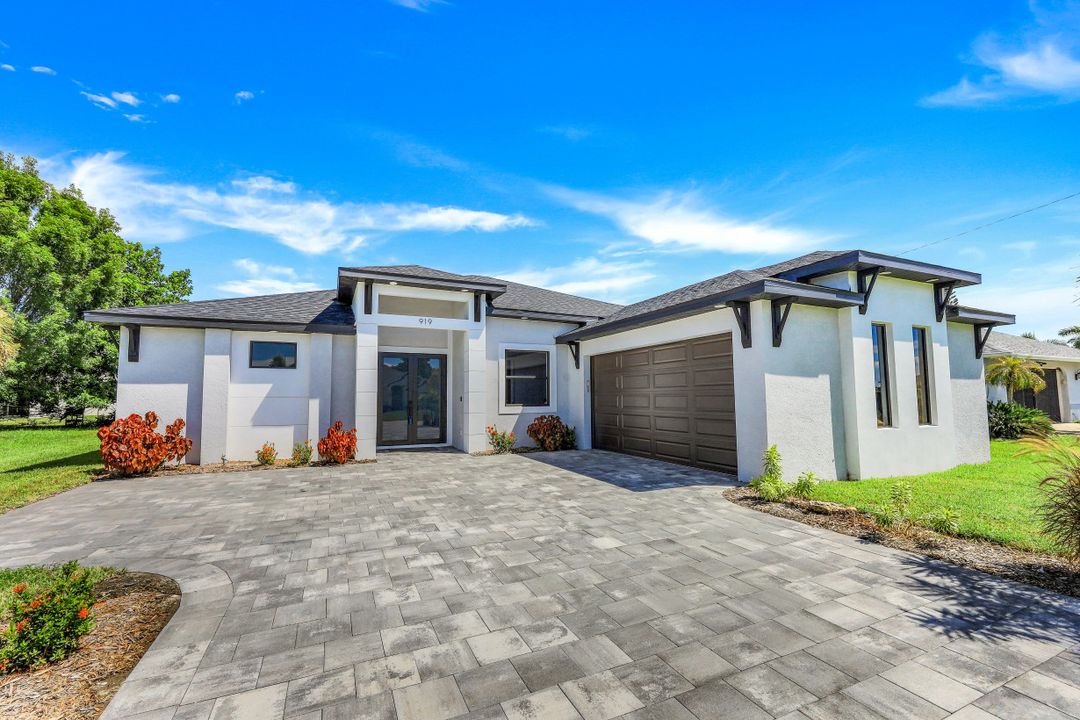 919 SW 34th St, Cape Coral, FL 33914