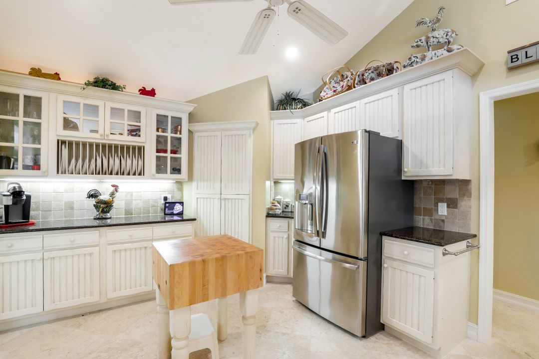 3163 Greenflower Ct, Bonita Springs, FL 34134