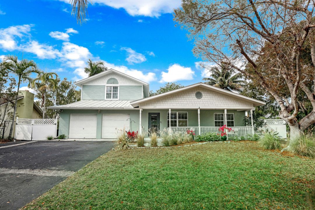 249 3rd St, Bonita Springs, FL 34134