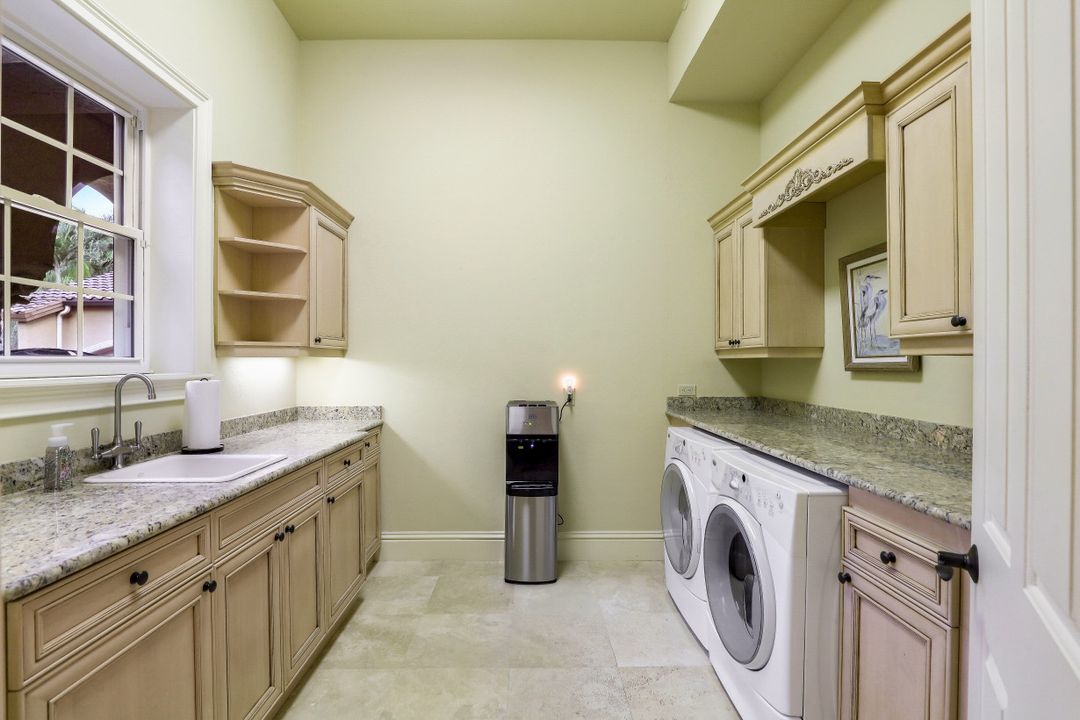 3651 Bay Creek Dr, Bonita Springs, FL 34134