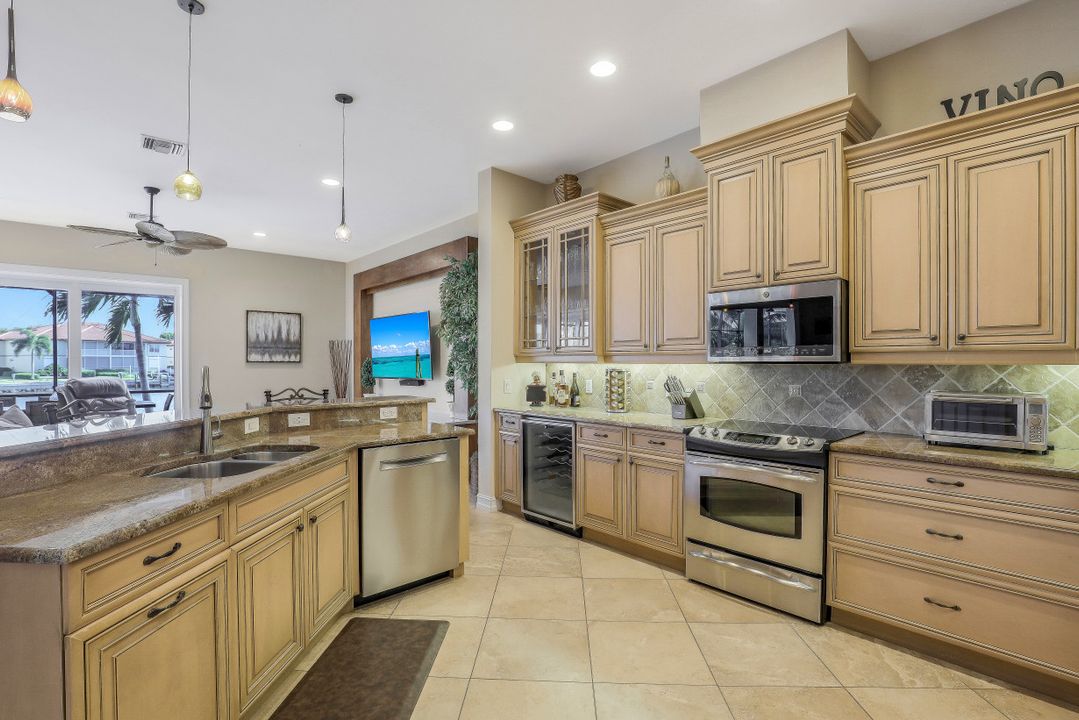 149 S Seas Ct, Marco Island, FL 34145