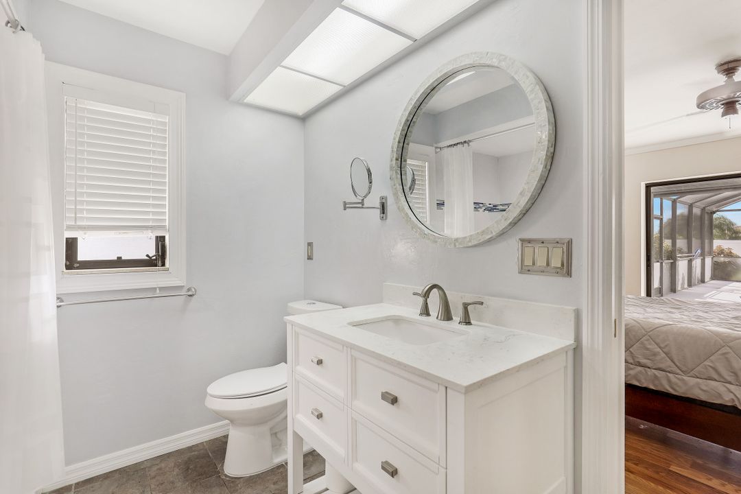 1118 SW 42nd St, Cape Coral, FL 33914