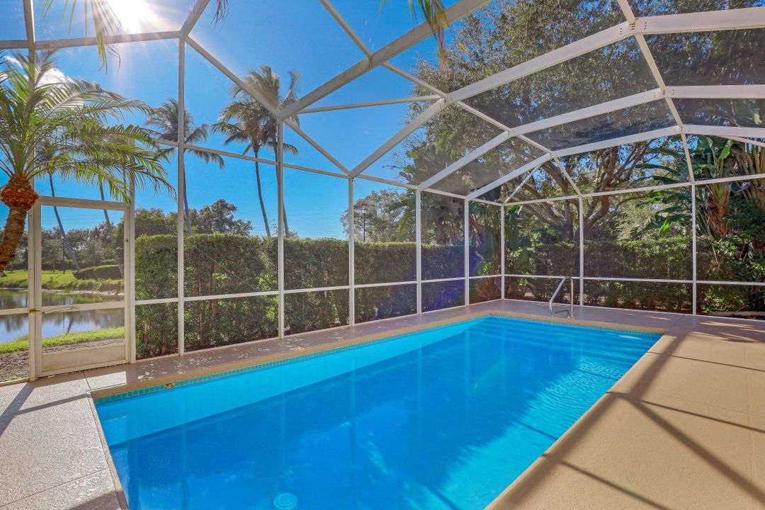 3400 Donoso Ct, Naples, FL 34109