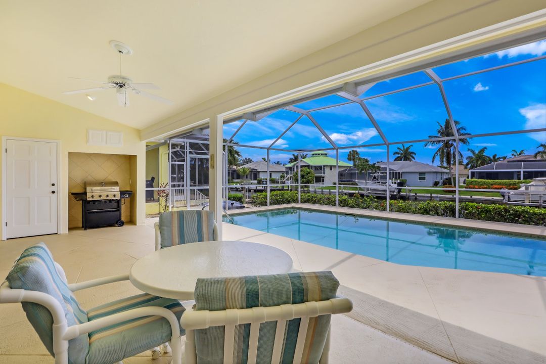 370 Capistrano Ct, Marco Island, FL 34145