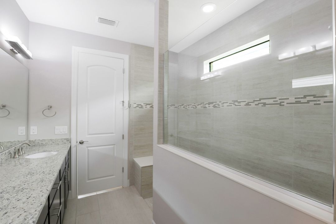 9419 Whooping Crane Wy, Naples, FL 34120