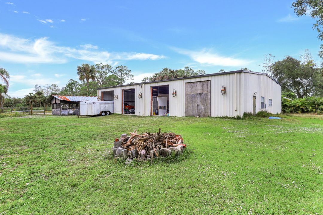 795 25th St SW, Naples, FL 34117