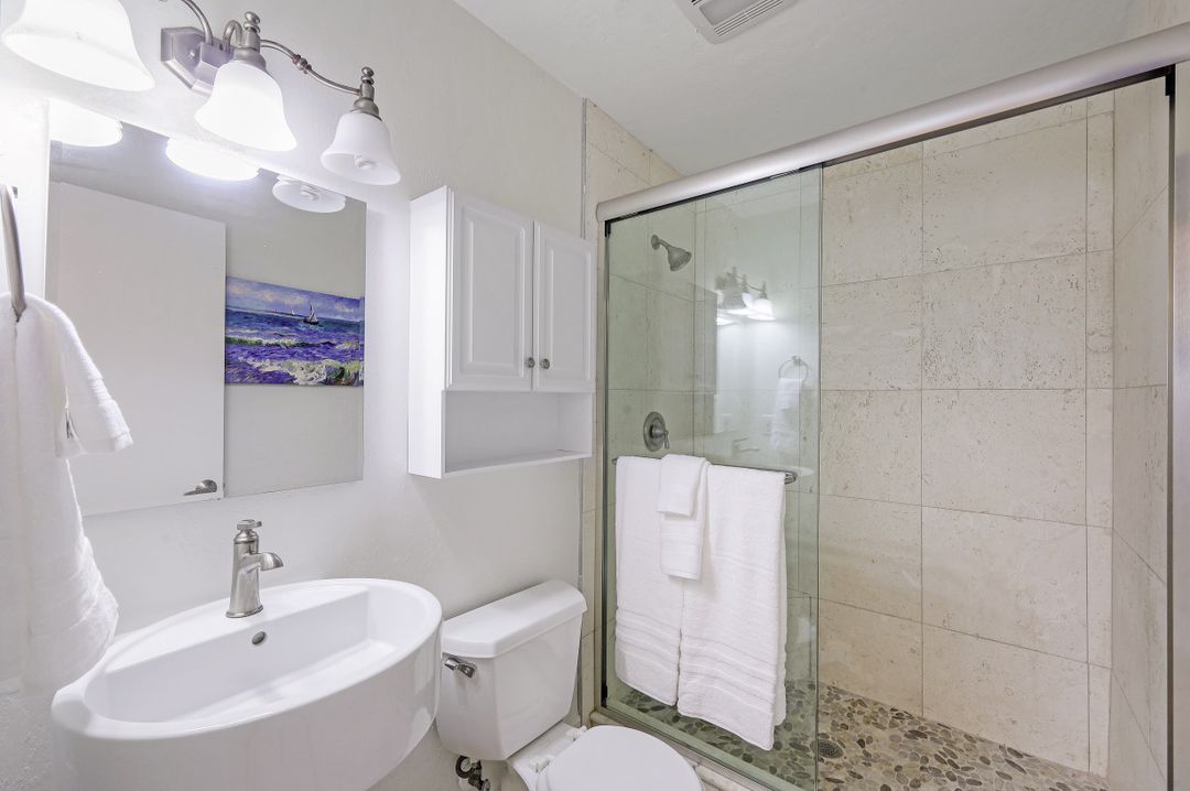 2846 Arbutus St #C2, Naples, FL 34112