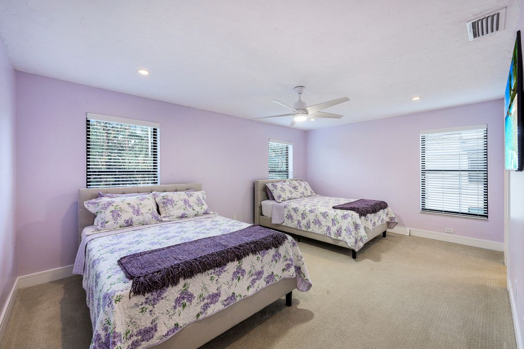 812 10th Ave S #812, Naples, FL 34102