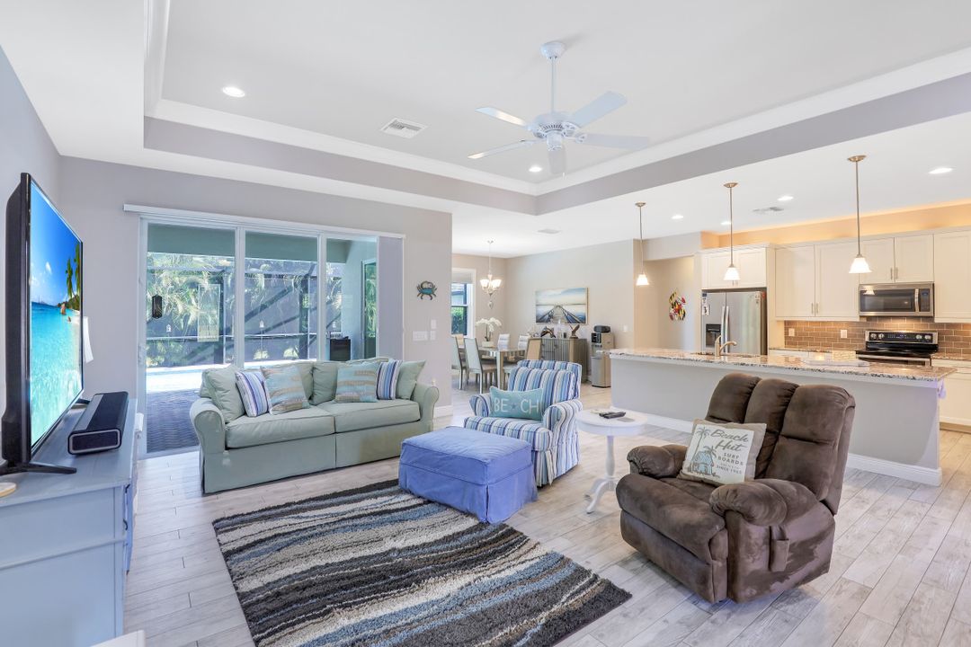 10019 Hidden Pines Ln, Bonita Springs, FL 34135