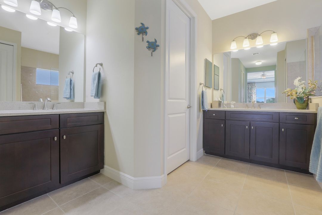 8542 Big Mangrove Dr, Fort Myers, FL 33908