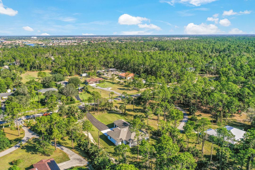 1030 22nd Ave NE, Naples, FL 34120