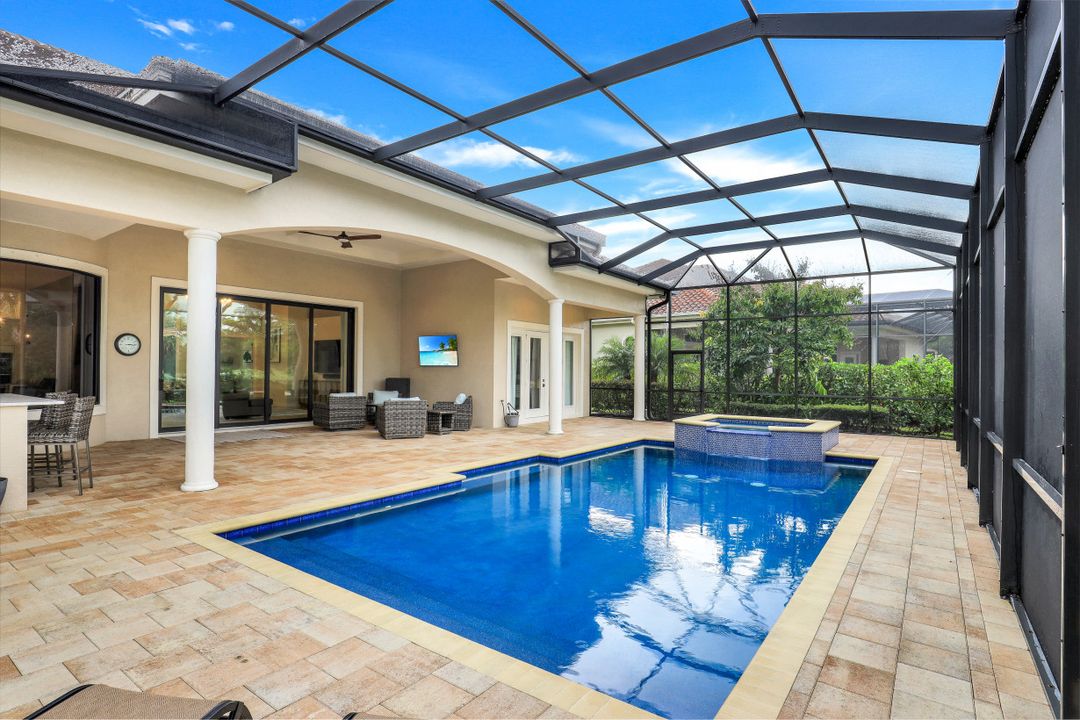 9539 Via Lago Way, Fort Myers, FL 33912