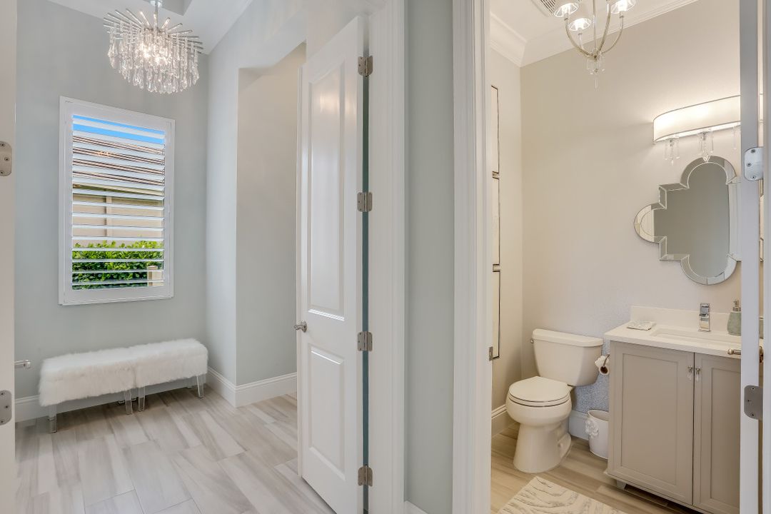 8981 Arrezo Ct, Naples, FL 34119