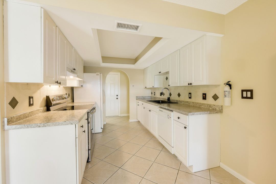 3297 Milwaukee St, Port Charlotte, FL 33980