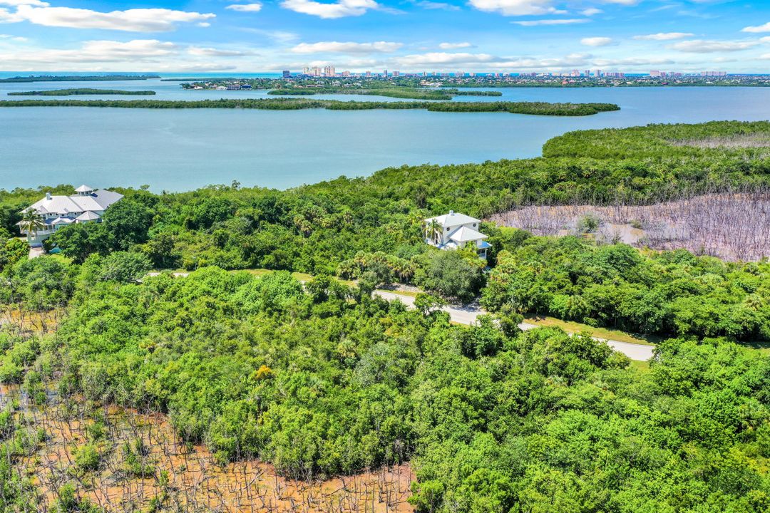 828 Whiskey Creek Dr, Marco Island, FL 34145