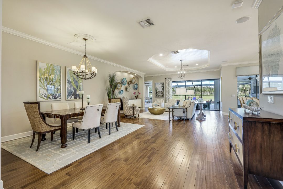 8848 Savona Ct, Naples, FL 34119