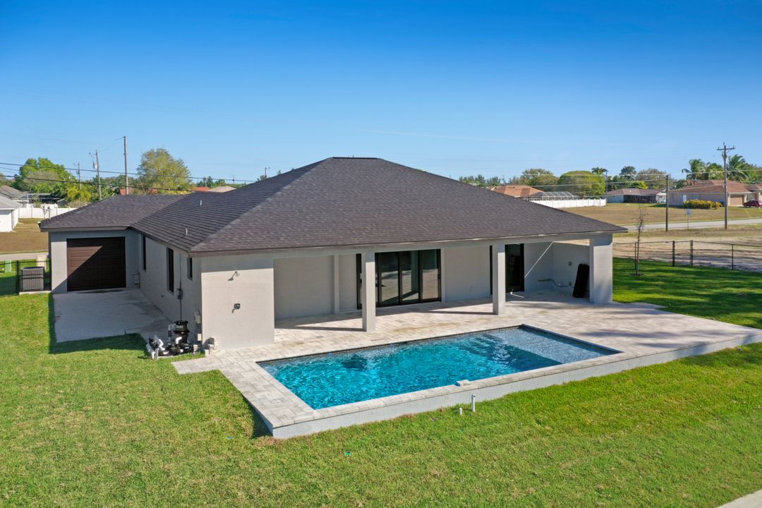 1524 SW 28th St, Cape Coral, FL 33914